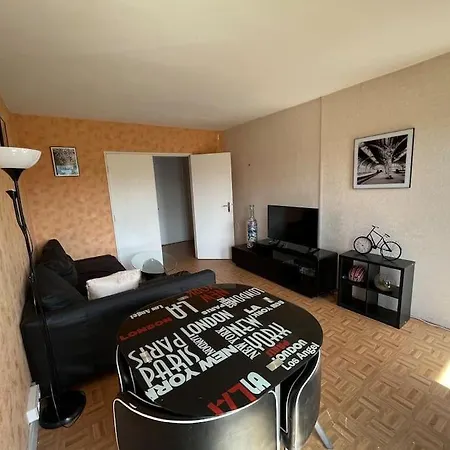 Chambre Apartment Massy (Essonne)